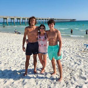 Meet your Posher, Landon